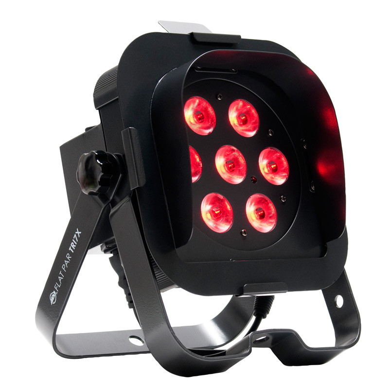 ADJ FLAT PAR TRI7XS Luminaria tipo par de 7 LEDs de 3W RGB